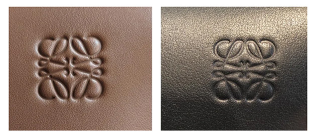 Gros plan sur le logo Loewe du sac gate avec un comparatif authentique vs contrefacon.