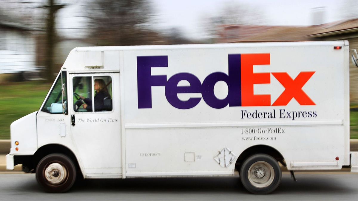 Arnaque au transport FedEx : les escrocs sont sur la route de votre portemonnaie